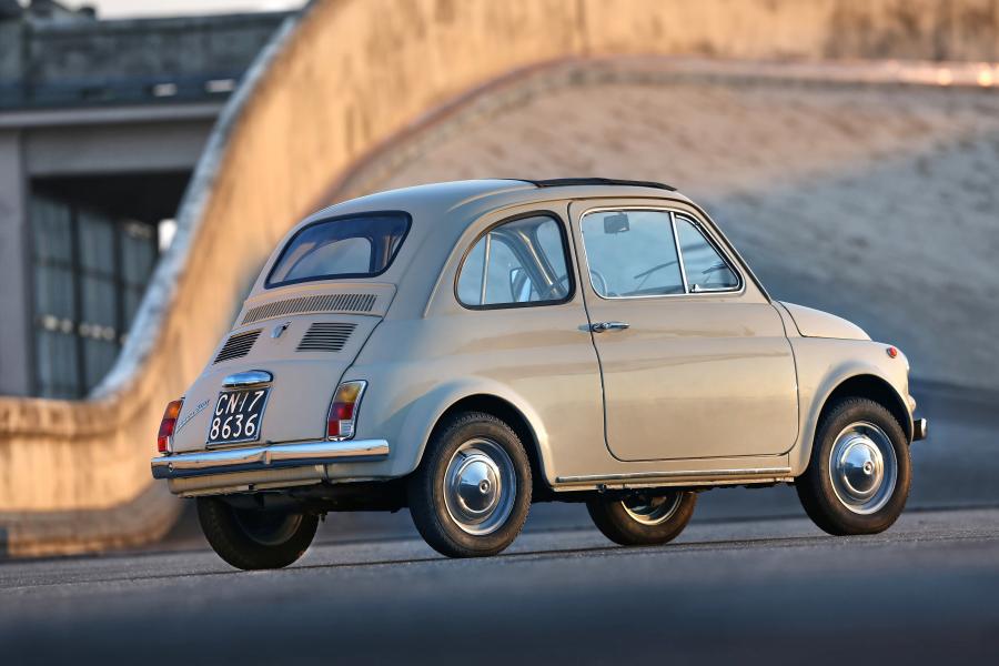  Fiat Nuova 500 F 1965 года  (фото 17 из 31)